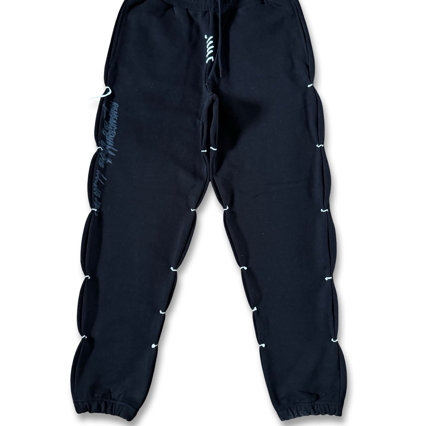 Onyx black “R” stitched mamba sweatpant