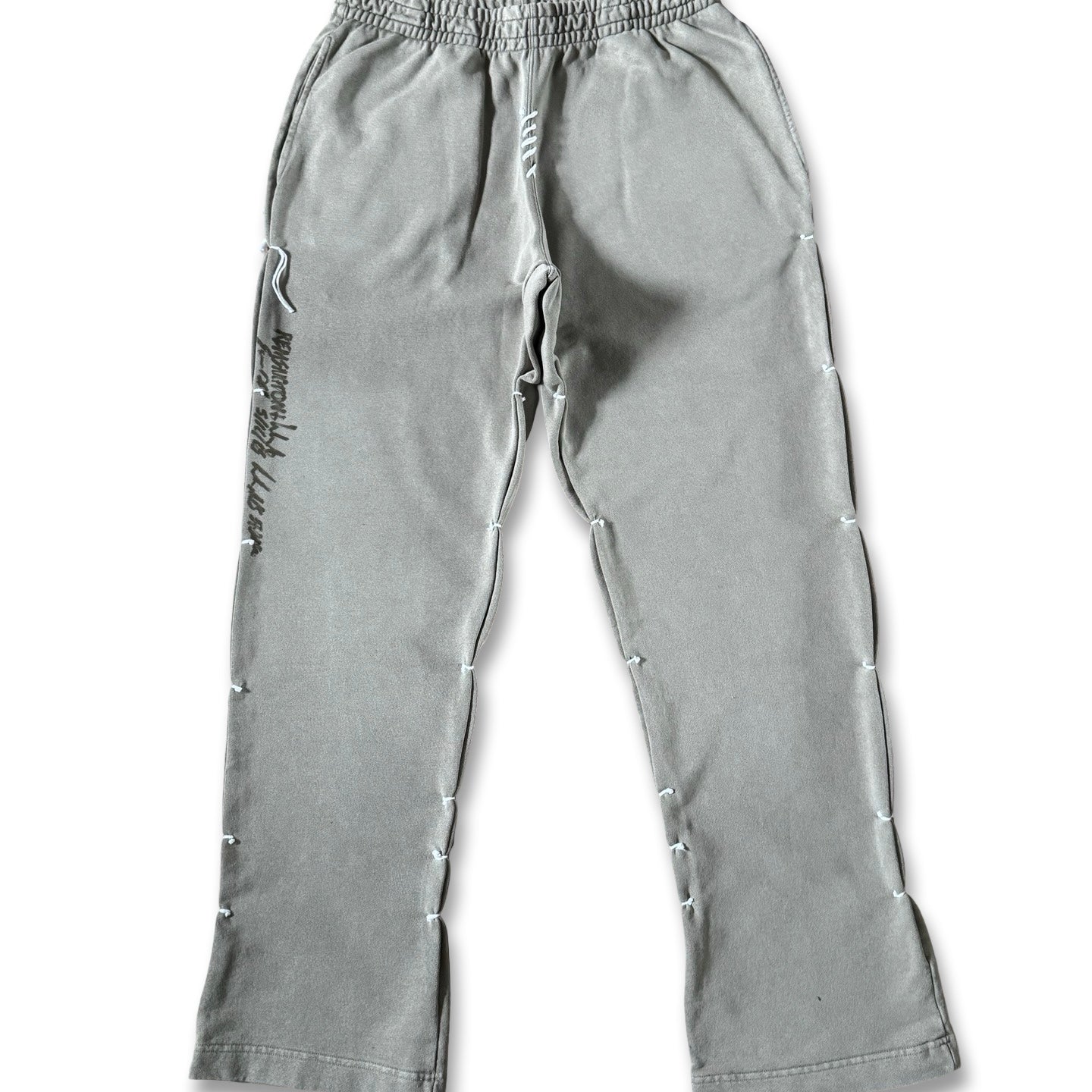 Sandy brown “R” stitched mamba straight leg flare sweatpant