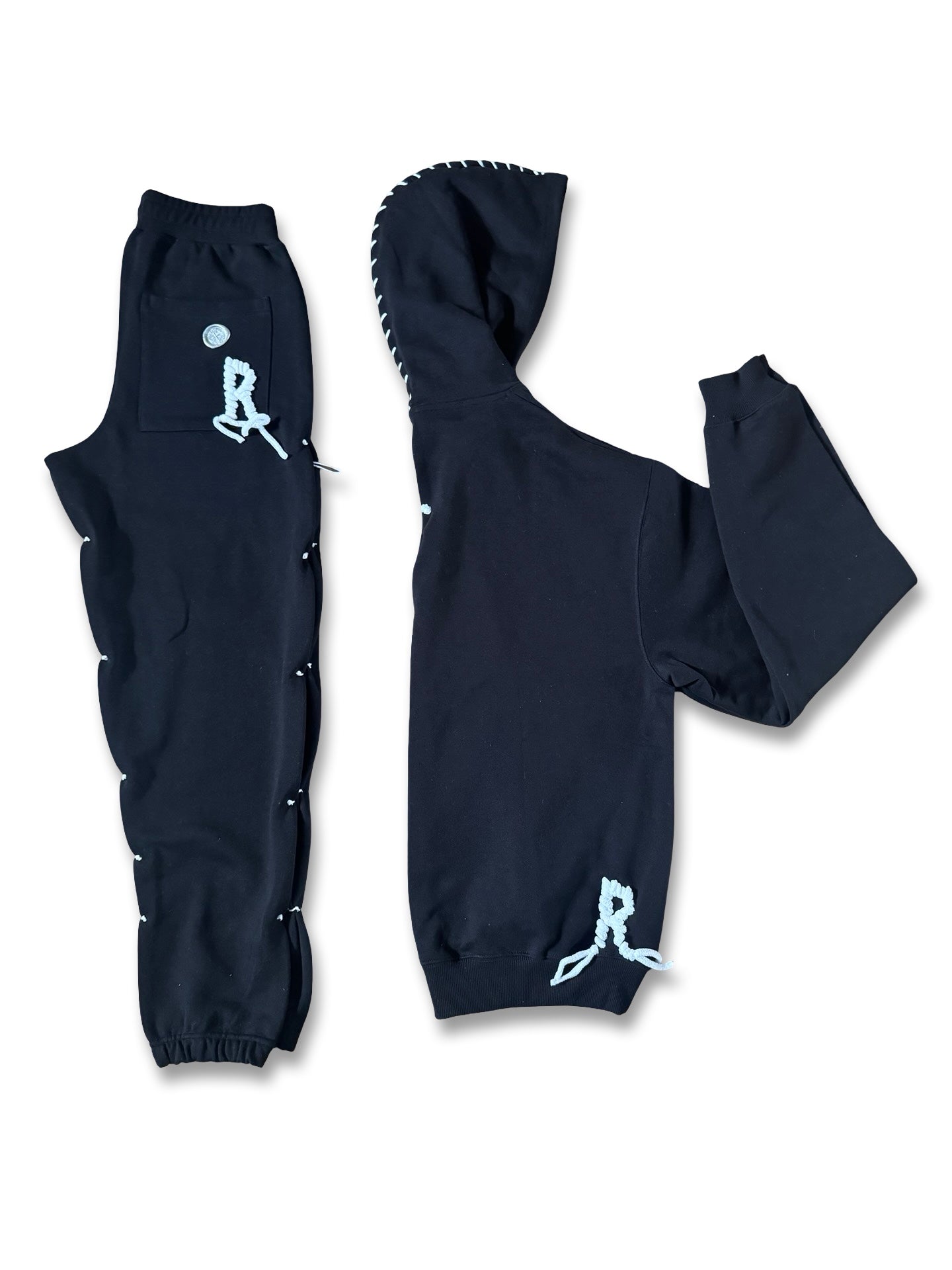 Onyx black “R” stitched mamba sweatpant